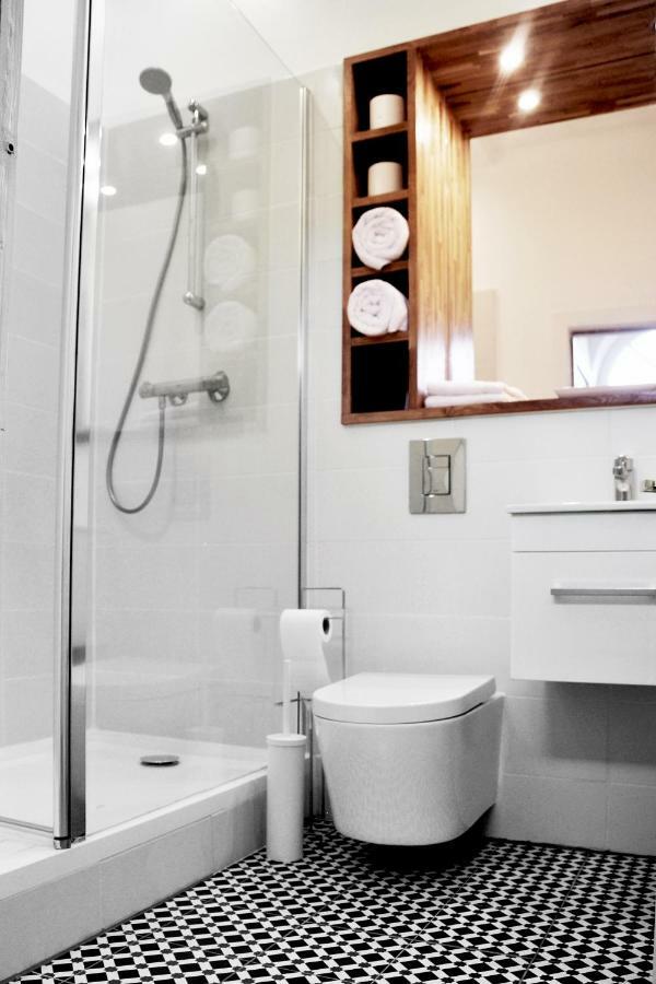 Stylish Flat In 1860'S Listed Building Edimburgo Exterior foto