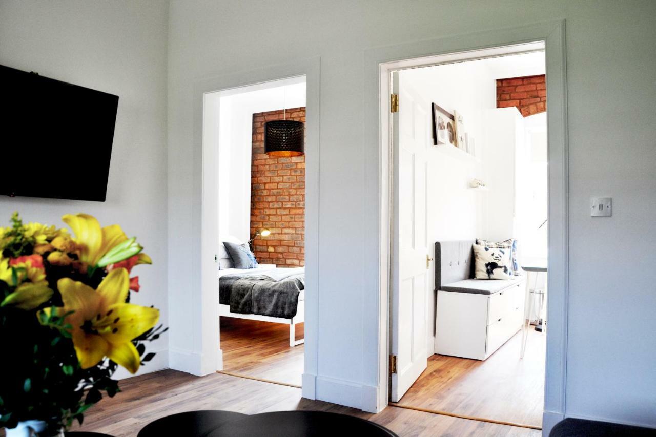 Stylish Flat In 1860'S Listed Building Edimburgo Exterior foto